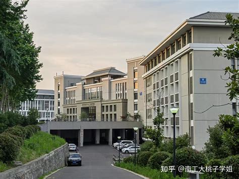 【携程攻略】南京南京工业大学(江浦校区)景点,南京工业大学是江苏省重点本科院校，以理工科见长。江浦校区是工大的…