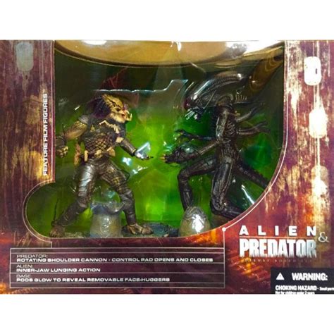 Alien Predator Box Set 的图像结果