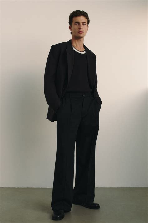 Loose Fit Linen-blend trousers - Black - Men | H&M IN