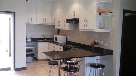 Herolds Bay Heights, Herold's Bay