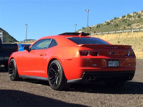 2013 Chevrolet Camaro ZL1 1/4 mile Drag Racing timeslip specs 0-60 ...