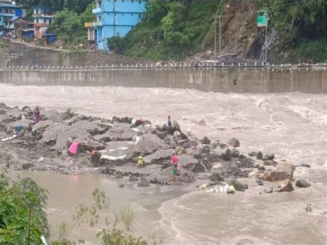 Illegal mining work continues in Dharchula, Uttarakhand