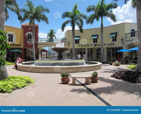 Miromar Outlets in Estero Florida - Wp Content Uploads 2007 11 Miromar ...