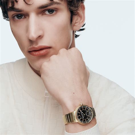 Tambour, Automatic, 40mm, Yellow Gold, onyx, sapphires - All Watches ...