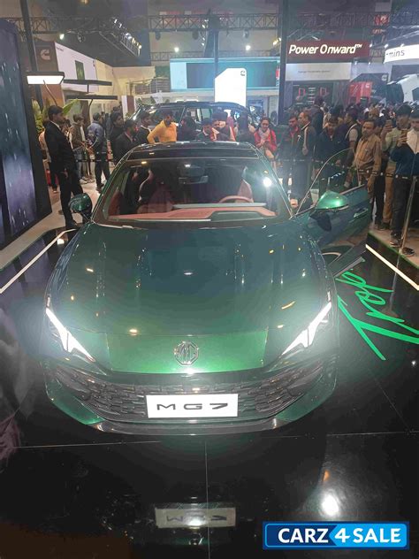 MG 7 Trophy price, specs, mileage, colours, photos and reviews - Carz4Sale