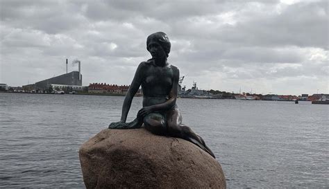 The Little Mermaid Becomes an Icon for Copenhagen – The Monumentous