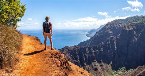 How to Hike the Nu’alolo Trail and Awa’awapuhi Trail Loop | Kauai, Hawaii
