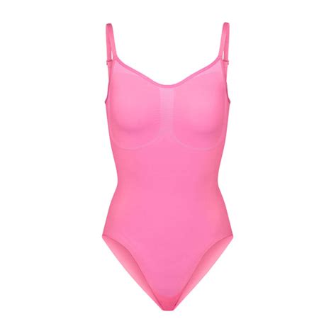Skims Shapewear Where to Buy 的图像结果