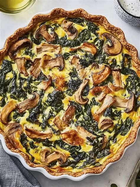 Irresistible Spinach Mushroom Quiche for Delicious Comfort