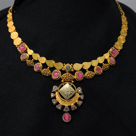 Buy Stone Hanging Necklace in India | Chungath Jewellery Online- Rs ...