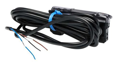 E3NX-FA11 2M Omron | Omron Plastic Fibre Optic Sensor, NPN, PNP Output ...