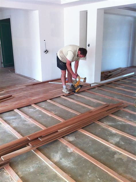 Installing A Floating Solid Hardwood Floor Over Concrete - Flooring Designs