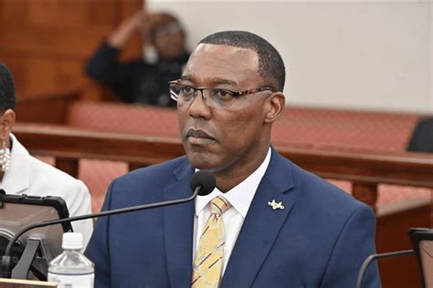 Police Quadrupling Pay With Overtime, VIPD Seeks Fix | St. Thomas Source