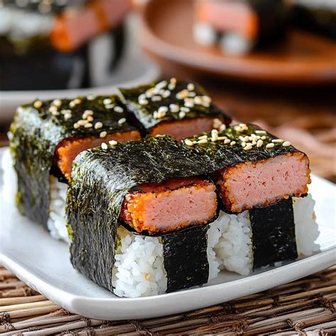 Easy Hawaiian Spam Musubi with Sushi Nori Seaweed - 30-Minute Recipe ...