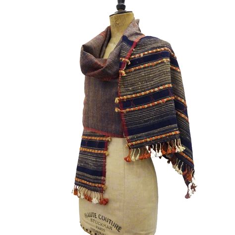 Bhujodi Ikat Silk Stole: Natural Indigo and Sappanwood – ARTISANS'