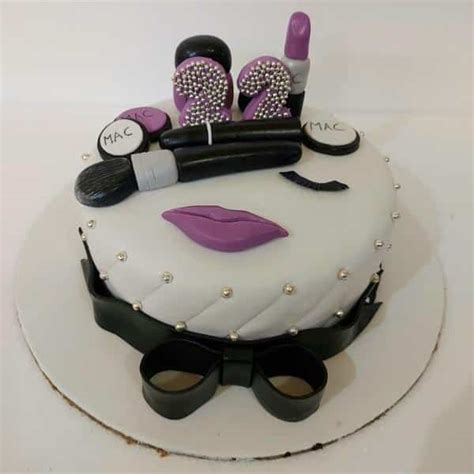 Make up Designer Cake - DP Saini Florist & Baker's