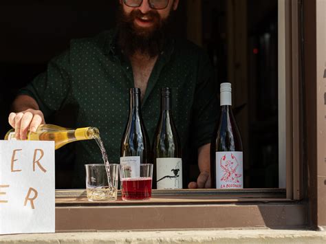 The Best Detroit Restaurants and Bars Near Ford Field This Season ...