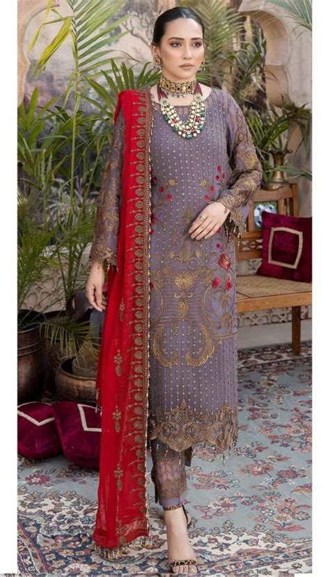 Bulk Buy Wholesale Pakistani Salwar Kameez & Salwar Suits from Surat ...