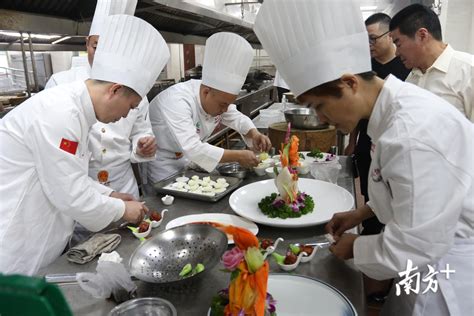 新东方烹饪学校出来的厨师工资多少_入学答疑_陕西新东方烹饪学校
