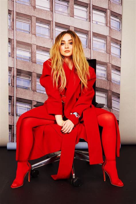 Celebrity Legs and Feet in Tights: Sabrina Carpenter`s Legs and Feet in ...