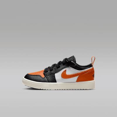 Jordan 1 Low Alt Younger Kids' Shoes. Nike IN