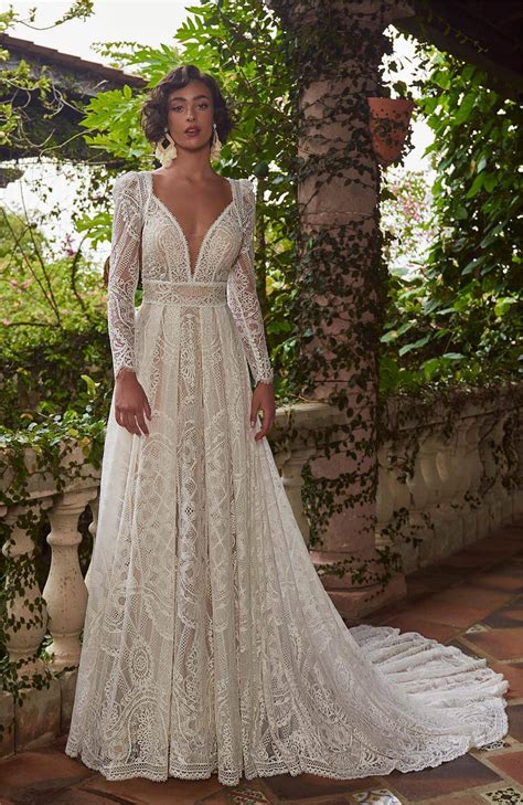 Country Wedding Dresses With Sleeves at Eileen Porras blog