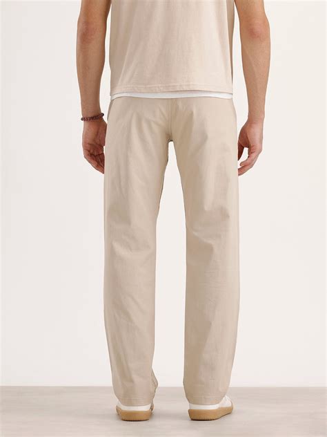 Straight Fit Solid Chinos | Beige – Wrogn