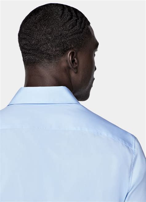 Light Blue Widespread Collar Shirt in Wrinkle-Free Pima Cotton | SUITSUPPLY