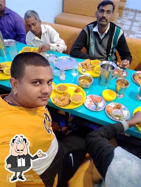 Menu at Maa narmada dairy and restaurant, Ganj Basoda