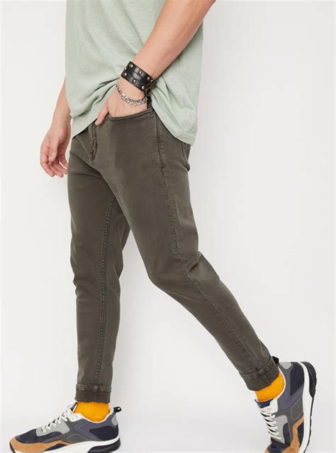 Buy Men Coloured Carrot Fit Jeans Online at just Rs. 1599.0 ...