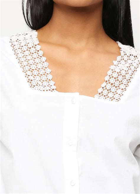 White V Neck Lace Detail Top | Pepe Jeans India