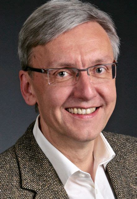 Betriebliche Altersversorgung: Caritas mandatiert R+V - Institutional Money