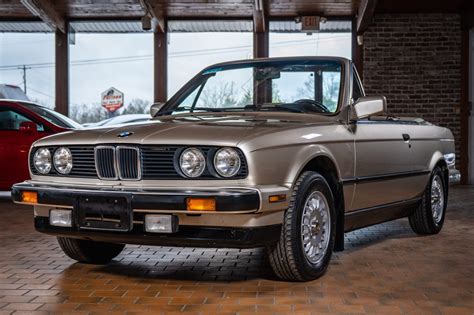 45k-Mile 1987 BMW 325i Convertible 5-Speed for sale on BaT Auctions - sold for $30,750 on April ...