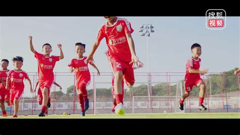 无论在哪里战斗中国足球小将都听得见您的加油声！ - YouTube