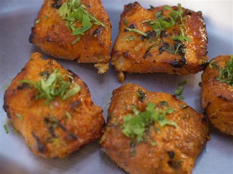 Stuffed Makhmali Chicken Tikka: अगली डिनर पार्टी के लिए घर पर कैसे ...