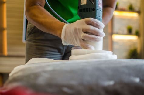 How To Clean Fabric Sofa Naturally 2023 - De Hygienique