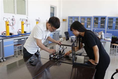 电工电子实训项目3 — SMT实训-湘潭大学工程训练中心