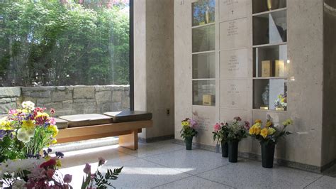 Mausolea - Ferncliff Cemetery
