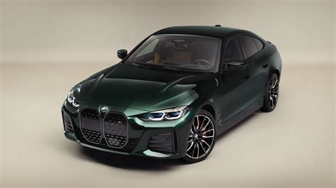 BMW I4 Elegance in Emerald Green - backiee