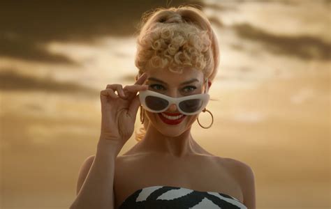 Here's how much Margot Robbie will earn from 'Barbie'