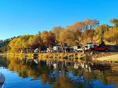 RV Sites with Stunning Views and Full Hookup | Lake Simtustus Resort ...