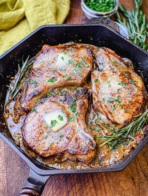 How To Cook Pork Chops In Cast Iron Grill Pan
