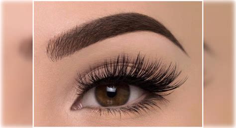 Here's why you must try the latest trend, 'lash perm' - Misskyra.com