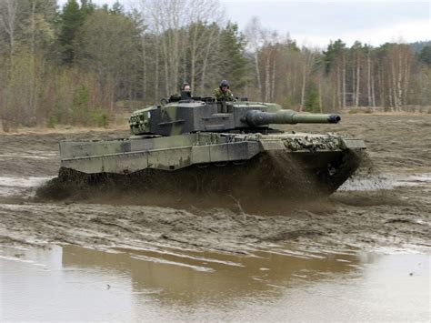 Bilder von Militär Panzer Leopard 2A4 Leopard 2
