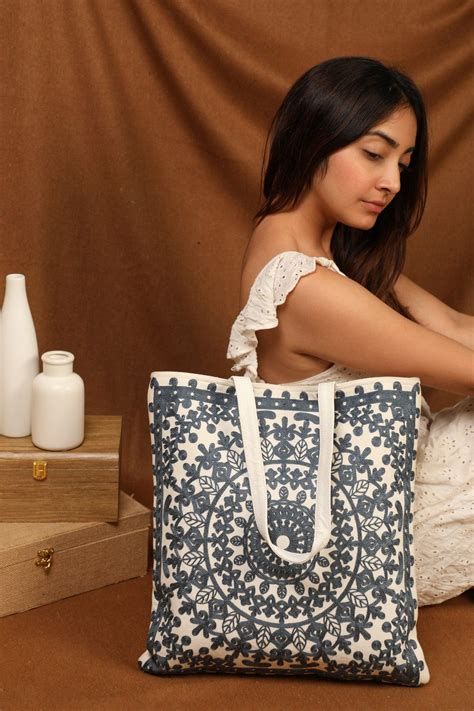 Buy Tote Bags Online in India - Desi Tassels