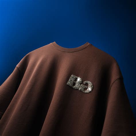 BROWN CRYSTAL T-SHIRT - Premium Oversized T-Shirt For Men – BLUORNG