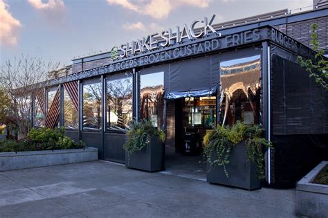 Shake Shack University Village — Shugart Wasse Workshop