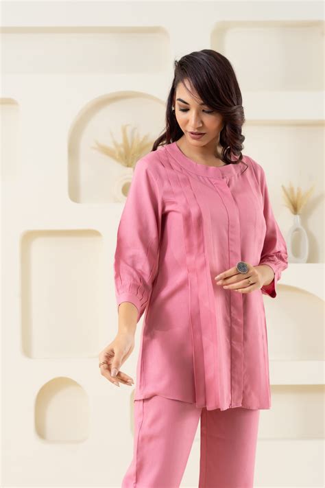 Pink Pleated Flared Solid Co-ord Set – GulaboSitabo