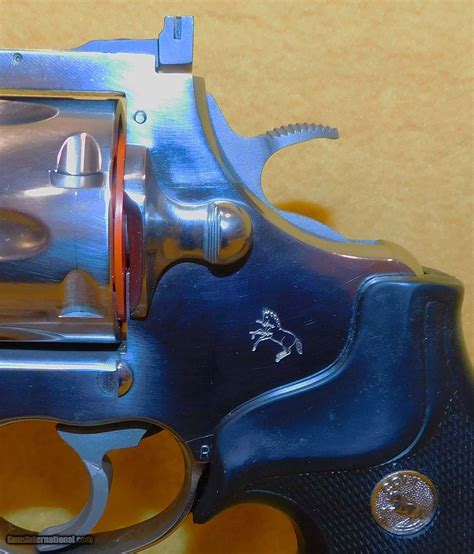 Colt.com Anaconda 的图像结果