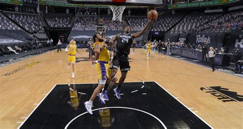 Los Angeles Lakers vs Sacramento Kings Mar 3, 2021 Game - Scores, Stats ...